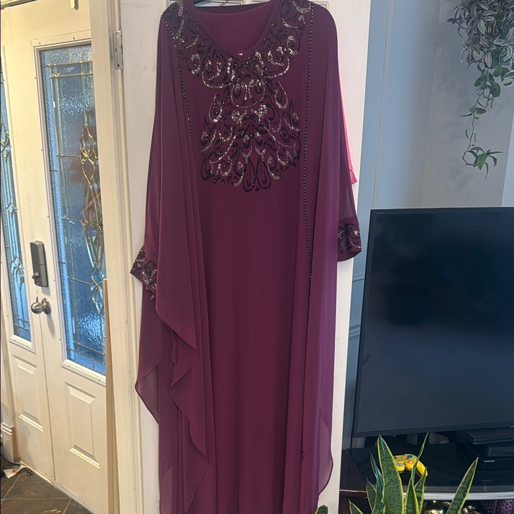 Chic Long Sleeve Dress in Rich Purple